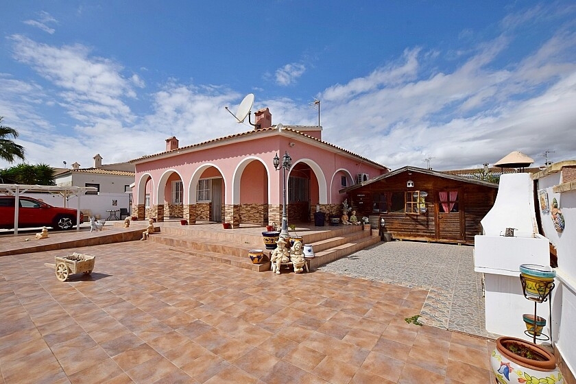 3 Bedroom 3 Bathroom House - Townhouse in Orihuela