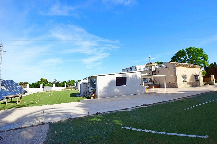 For sale - 8 Bedroom 8 Bathroom House - Detached Villa in Rojales - Rojales Centro  - Alicante