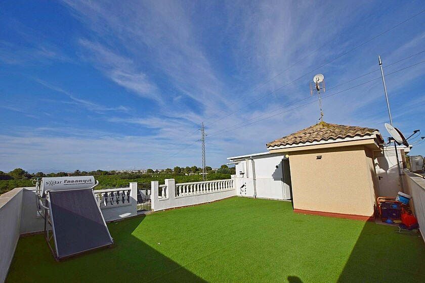 For sale - 8 Bedroom 8 Bathroom House - Detached Villa in Rojales - Rojales Centro  - Alicante