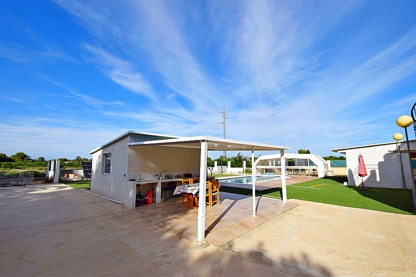 For sale - 8 Bedroom 8 Bathroom House - Detached Villa in Rojales - Rojales Centro  - Alicante