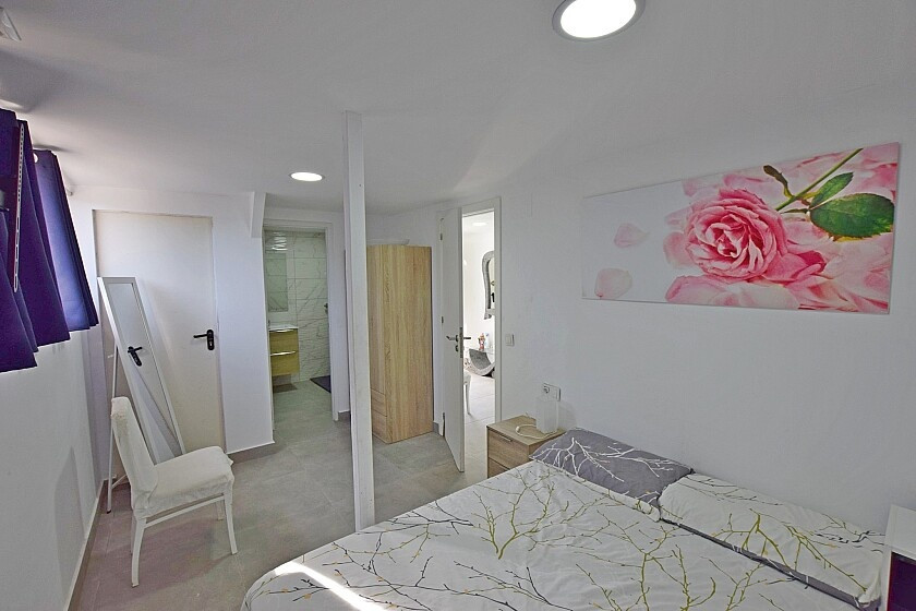 For sale - 8 Bedroom 8 Bathroom House - Detached Villa in Rojales - Rojales Centro  - Alicante