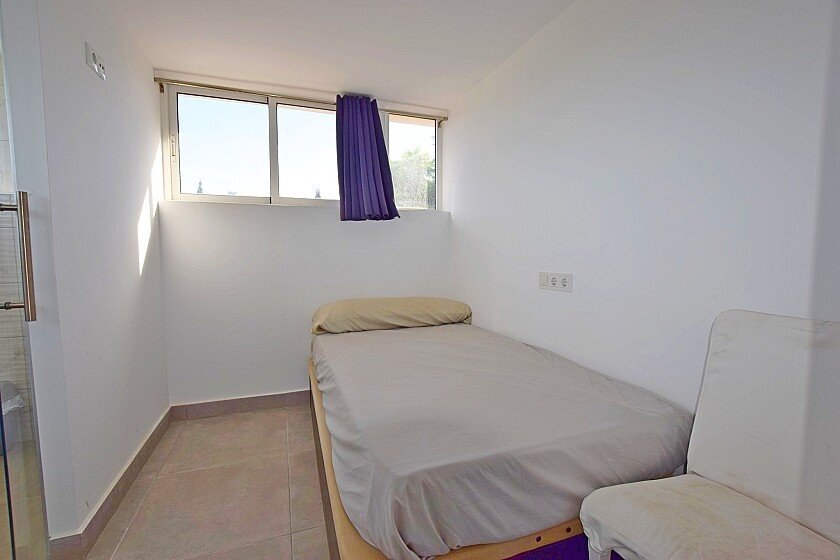 For sale - 8 Bedroom 8 Bathroom House - Detached Villa in Rojales - Rojales Centro  - Alicante