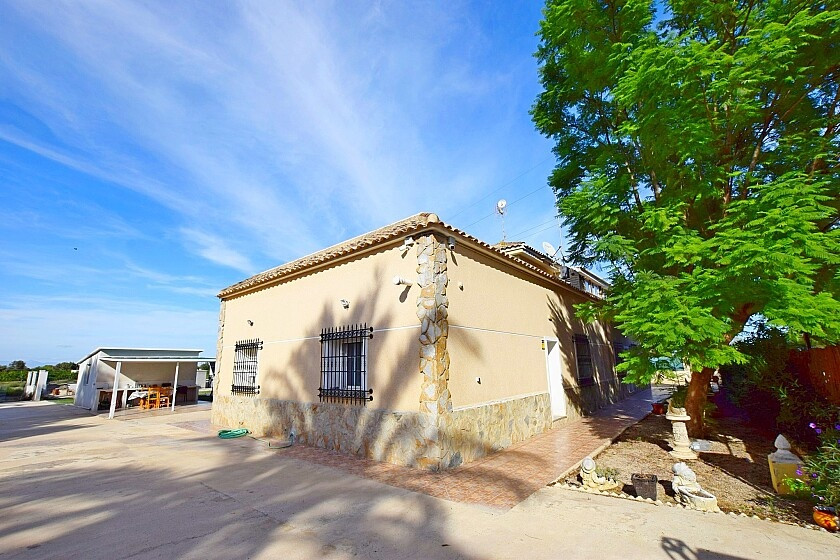 For sale - 8 Bedroom 8 Bathroom House - Detached Villa in Rojales - Rojales Centro  - Alicante