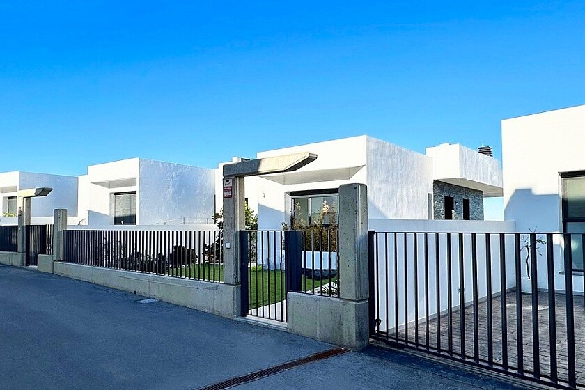 For sale - 3 Bedroom 3 Bathroom House - Detached Villa in Rojales - Ciudad Quesada  - Alicante