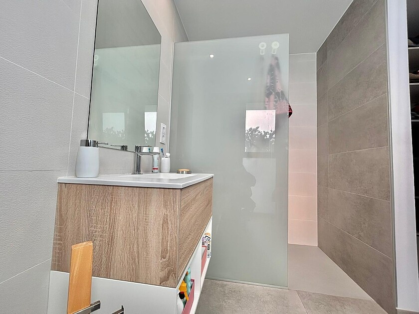 For sale - 3 Bedroom 3 Bathroom House - Detached Villa in Rojales - Ciudad Quesada  - Alicante