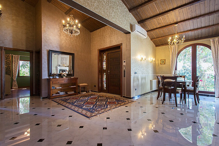 For sale - 4 Bedroom 3 Bathroom House - Detached Villa in Orihuela - Punta Prima  - Alicante