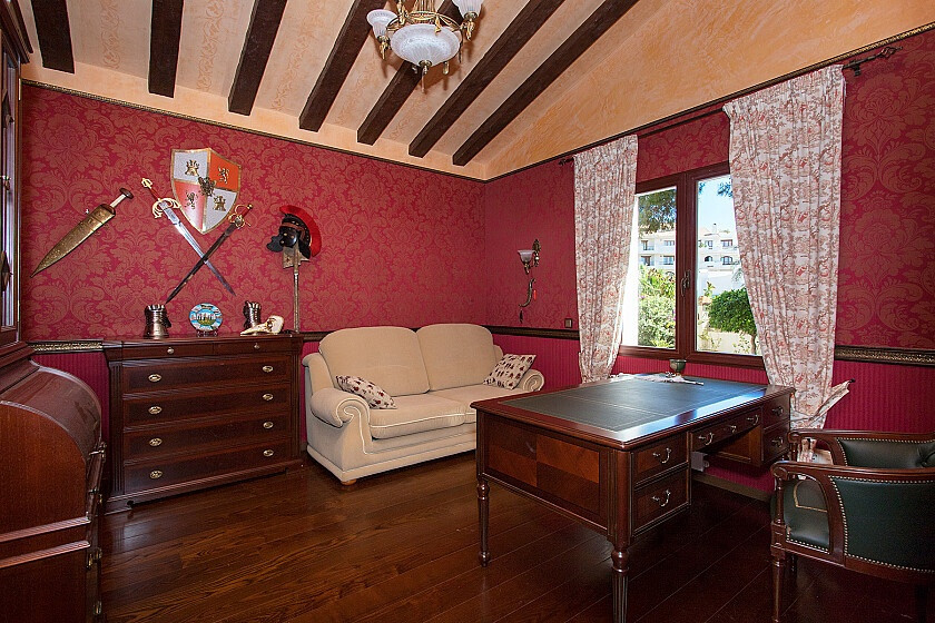 For sale - 4 Bedroom 3 Bathroom House - Detached Villa in Orihuela - Punta Prima  - Alicante