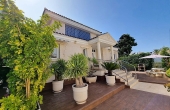 76-R5456218/79517, 5 Bedroom 4 Bathroom House - Detached Villa in Torrevieja
