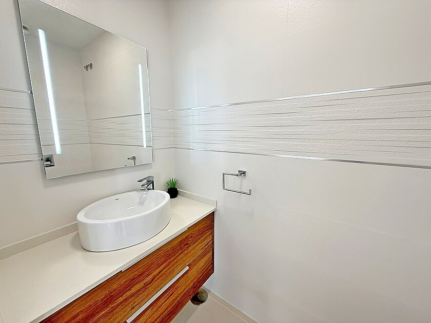 For sale - 5 Bedroom 4 Bathroom House - Detached Villa in San Miguel de Salinas - San Miguel de Salinas Centro  - Alicante