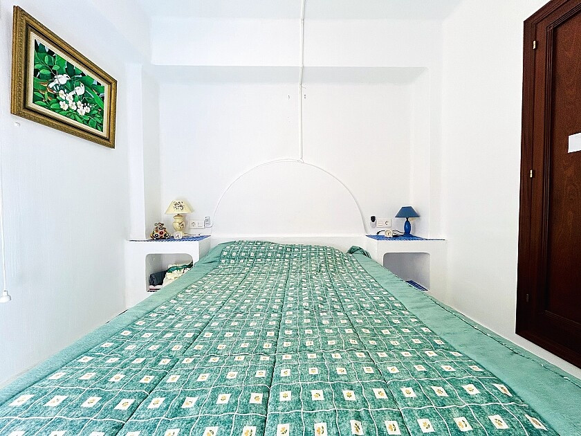 For sale - 2 Bedroom 1 Bathroom Apartment - Ground Floor Apartment in Torrevieja - Playa de los Locos  - Alicante