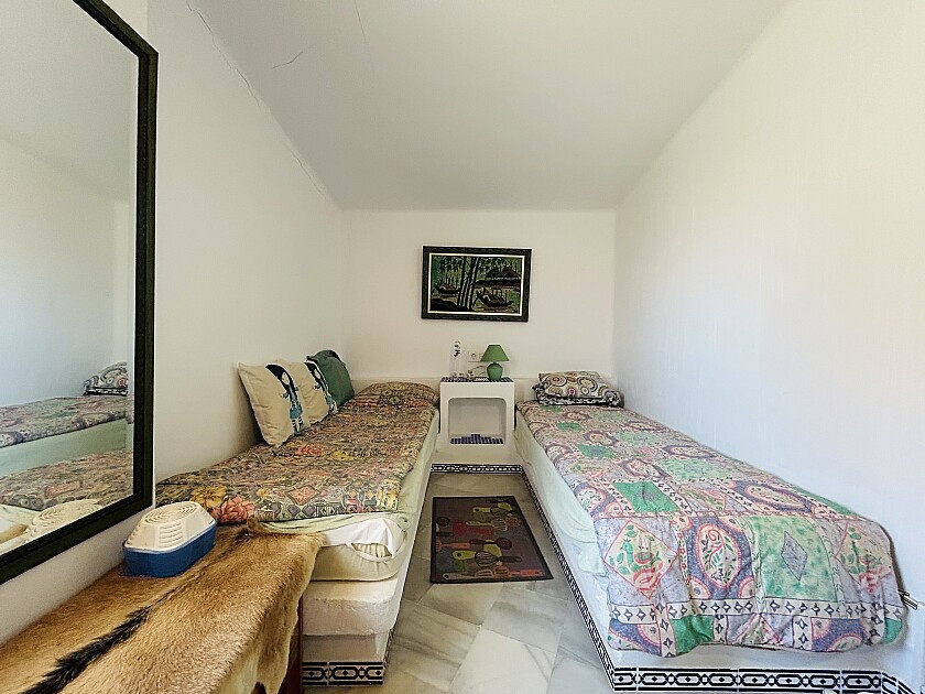 For sale - 2 Bedroom 1 Bathroom Apartment - Ground Floor Apartment in Torrevieja - Playa de los Locos  - Alicante