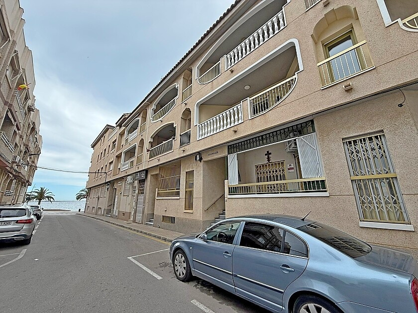 For sale - 3 Bedroom 2 Bathroom Apartment - Middle Floor Apartment in San Pedro del Pinatar - Lo Pagan  - Murcia