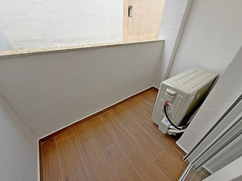 For sale - 3 Bedroom 2 Bathroom Apartment - Middle Floor Apartment in San Pedro del Pinatar - Lo Pagan  - Murcia