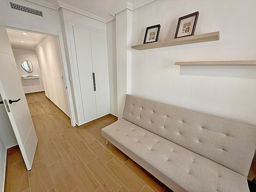 For sale - 3 Bedroom 2 Bathroom Apartment - Middle Floor Apartment in San Pedro del Pinatar - Lo Pagan  - Murcia