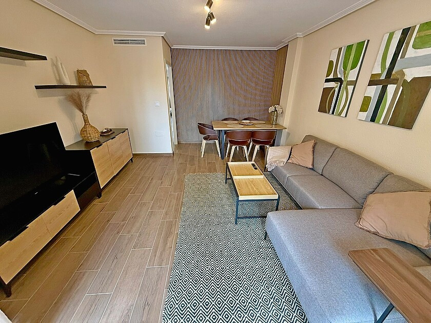 For sale - 3 Bedroom 2 Bathroom Apartment - Middle Floor Apartment in San Pedro del Pinatar - Lo Pagan  - Murcia