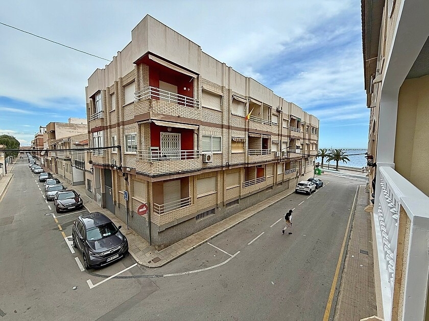 3 Bedroom 2 Bathroom Apartment - Middle Floor Apartment in San Pedro del Pinatar