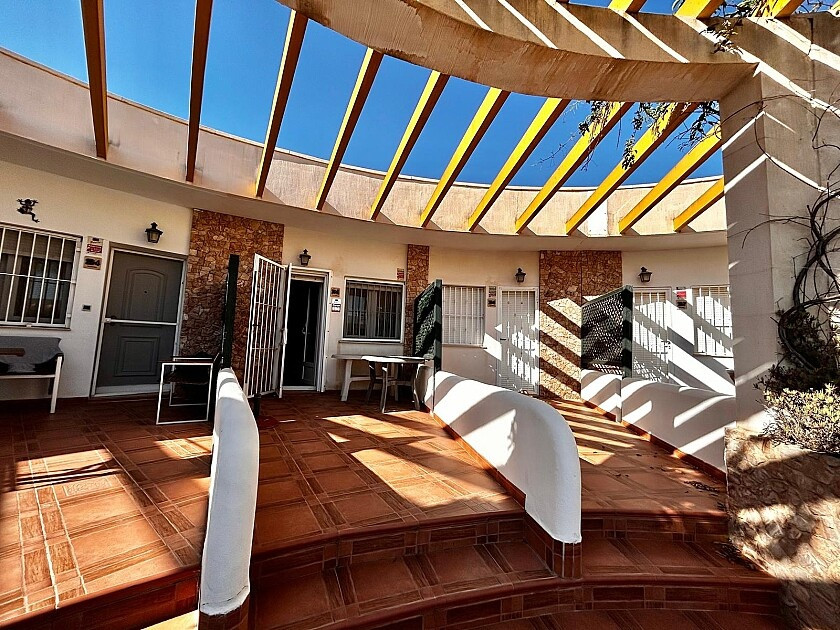 For sale - 2 Bedroom 1 Bathroom House - Townhouse in Orihuela - Mil Palmeras  - Alicante