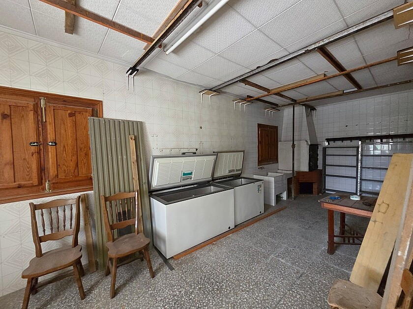 For sale - 3 Bedroom 2 Bathroom House - Detached Villa in Catral - Catral Centro  - Alicante