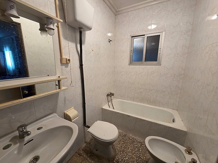 For sale - 3 Bedroom 2 Bathroom House - Detached Villa in Catral - Catral Centro  - Alicante