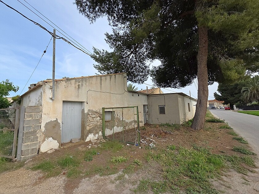 For sale - 3 Bedroom 2 Bathroom House - Detached Villa in Catral - Catral Centro  - Alicante