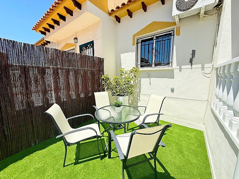 For sale - 3 Bedroom 2 Bathroom House - Townhouse in Orihuela - Los Altos  - Alicante