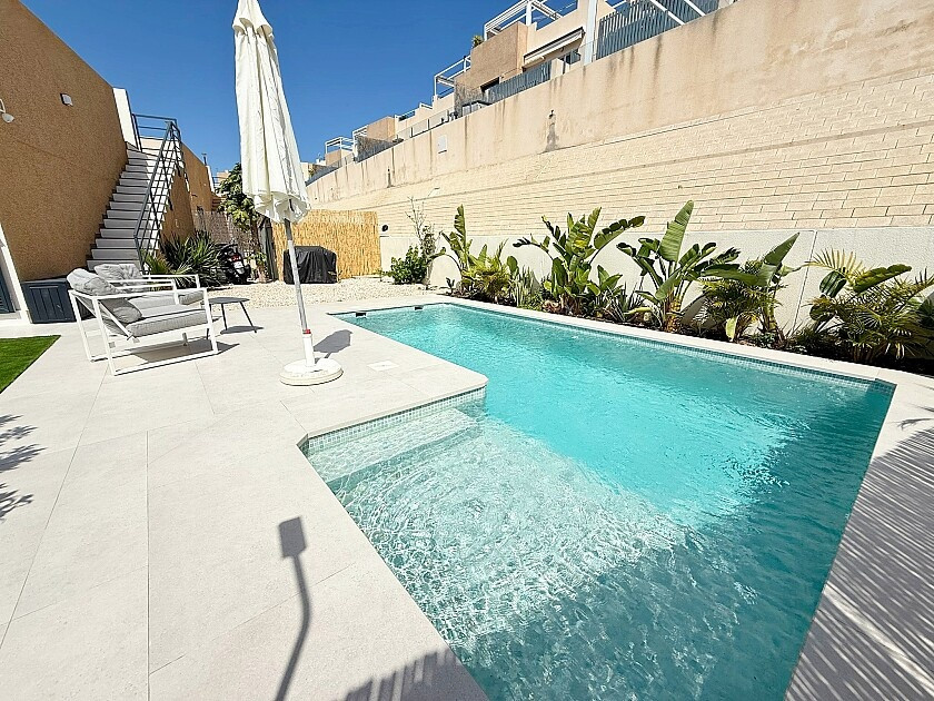 For sale - 3 Bedroom 2 Bathroom House - Detached Villa in Orihuela - La Zenia  - Alicante