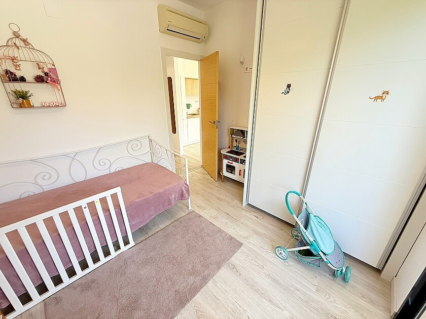 For sale - 3 Bedroom 2 Bathroom House - Detached Villa in Orihuela - La Zenia  - Alicante