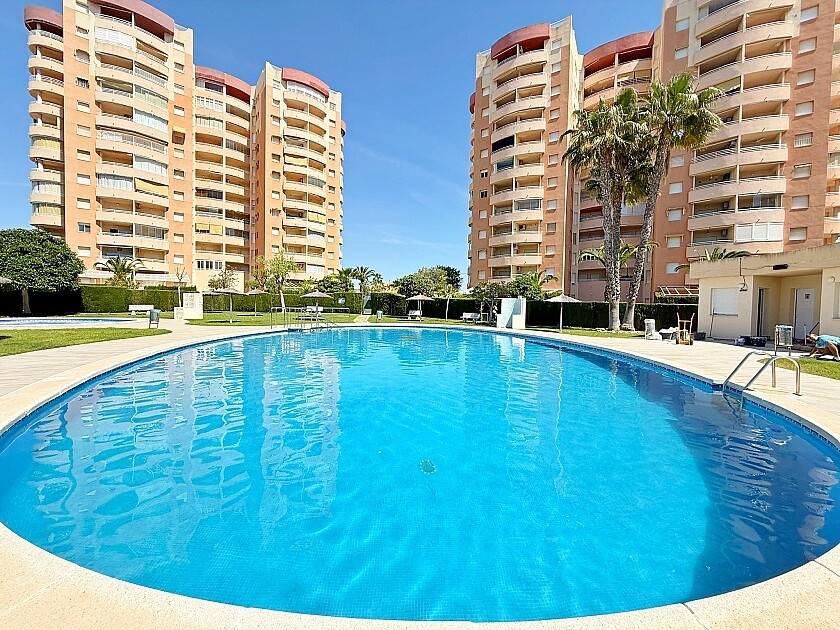 For sale - 2 Bedroom 1 Bathroom Apartment - Middle Floor Apartment in Orihuela - Dehesa de Campoamor  - Alicante