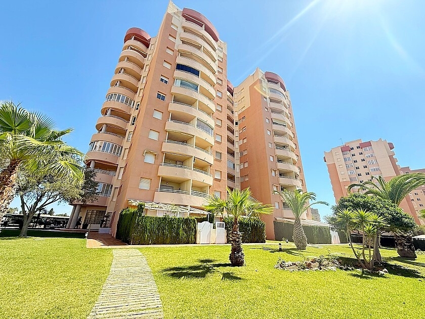 2 Bedroom 1 Bathroom Apartment - Middle Floor Apartment in Orihuela