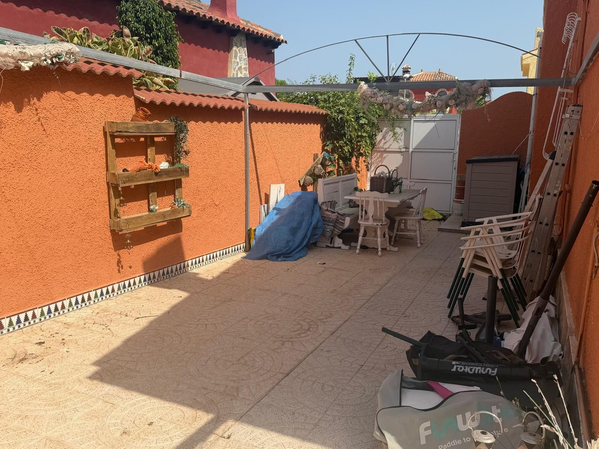 For sale - 4 Bedroom 4 Bathroom House - Detached Villa in Rojales - Ciudad Quesada  - Alicante