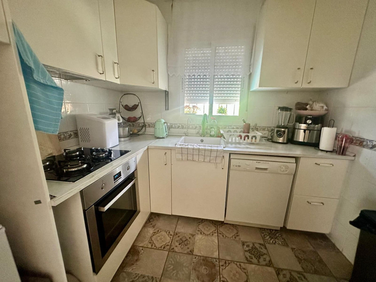 For sale - 3 Bedroom 2 Bathroom House - Detached Villa in Algorfa - Algorfa Centro  - Alicante