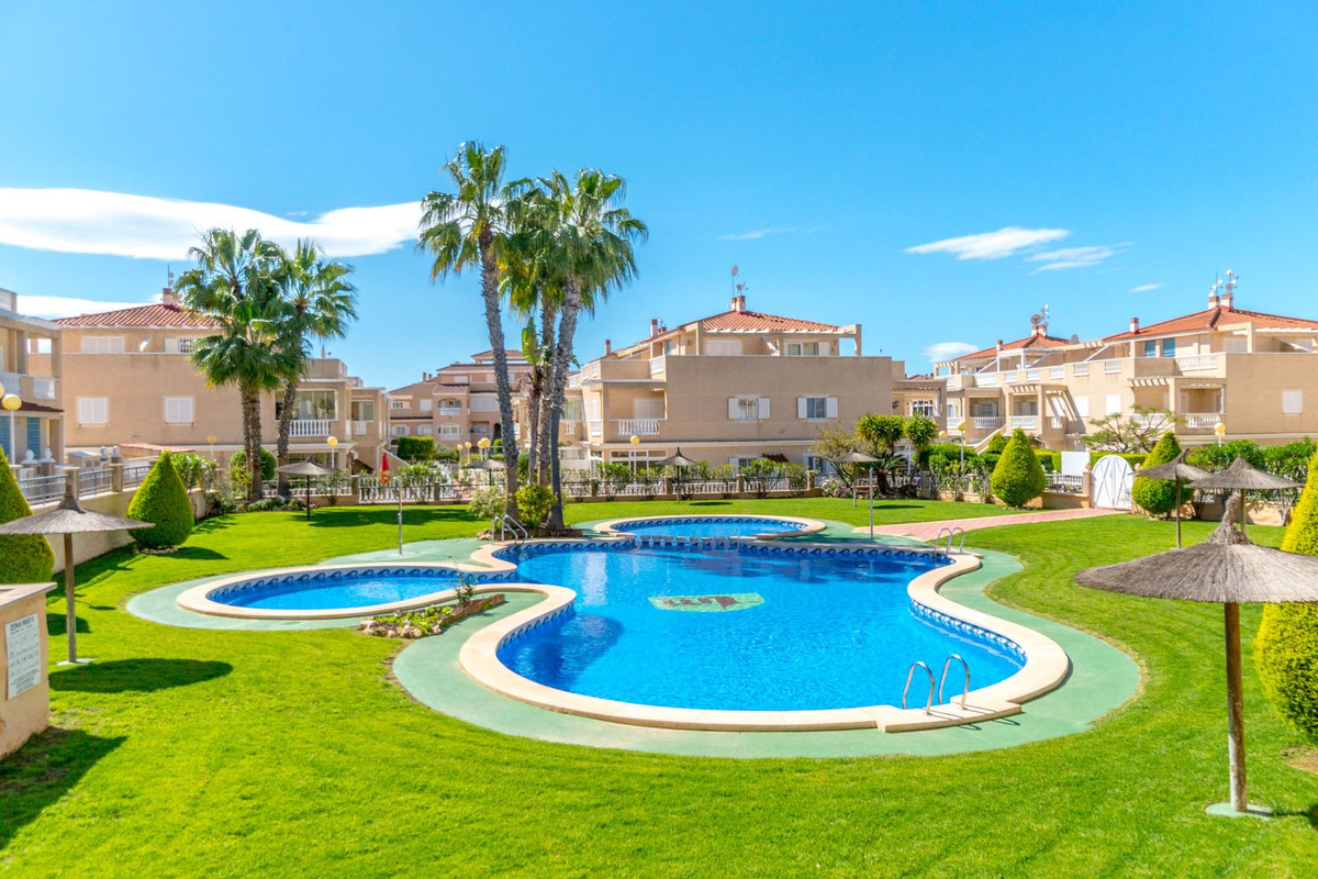 For sale - 2 Bedroom 2 Bathroom Apartment - Ground Floor Apartment in Orihuela - Zeniamar  - Alicante
