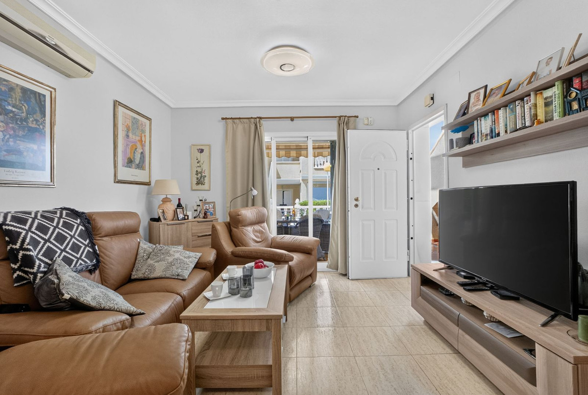 For sale - 2 Bedroom 2 Bathroom Apartment - Ground Floor Apartment in Orihuela - Zeniamar  - Alicante