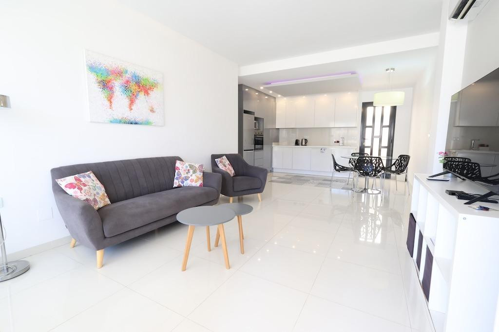 For sale - 2 Bedroom 2 Bathroom Apartment - Ground Floor Apartment in Pilar de la Horadada - Torre de la Horadada  - Alicante