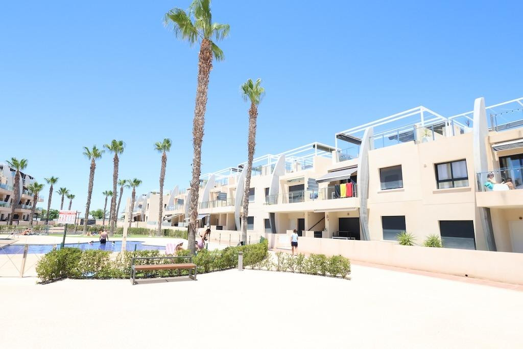 For sale - 2 Bedroom 2 Bathroom Apartment - Ground Floor Apartment in Pilar de la Horadada - Torre de la Horadada  - Alicante
