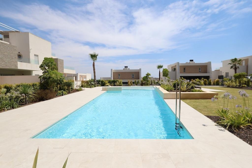 For sale - 3 Bedroom 2 Bathroom Apartment - Penthouse in Algorfa - Algorfa Centro  - Alicante
