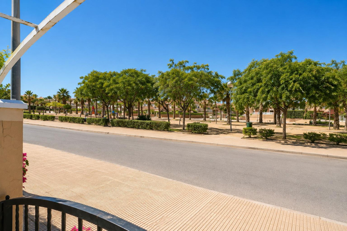 For sale - 2 Bedroom 2 Bathroom Apartment - Ground Floor Apartment in Orihuela - Lomas de Cabo Roig  - Alicante