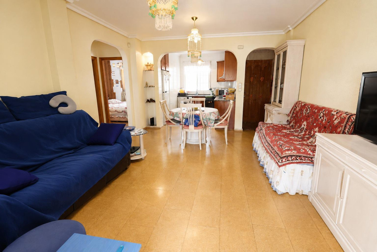 For sale - 2 Bedroom 2 Bathroom Apartment - Ground Floor Apartment in Orihuela - Lomas de Cabo Roig  - Alicante