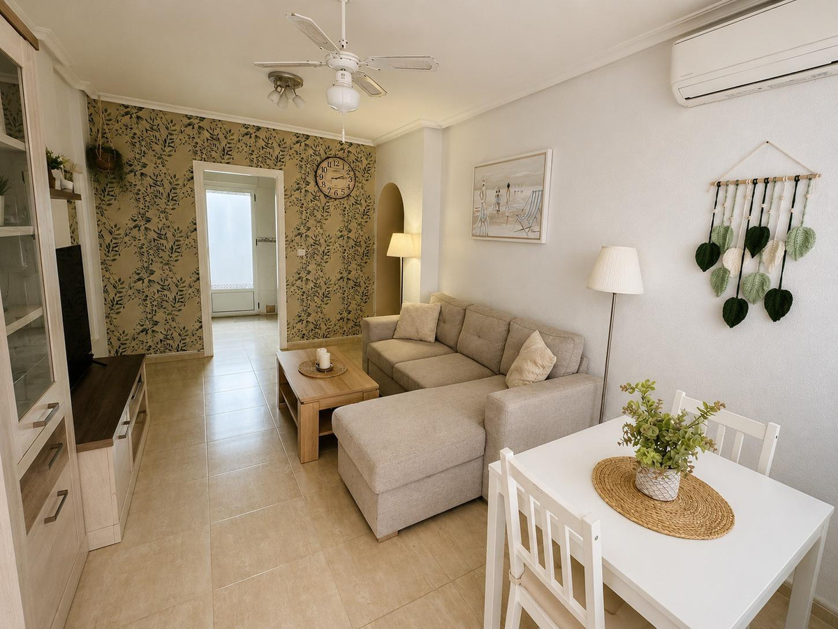 For sale - 2 Bedroom 2 Bathroom House - Bungalow in Orihuela - Los Altos  - Alicante
