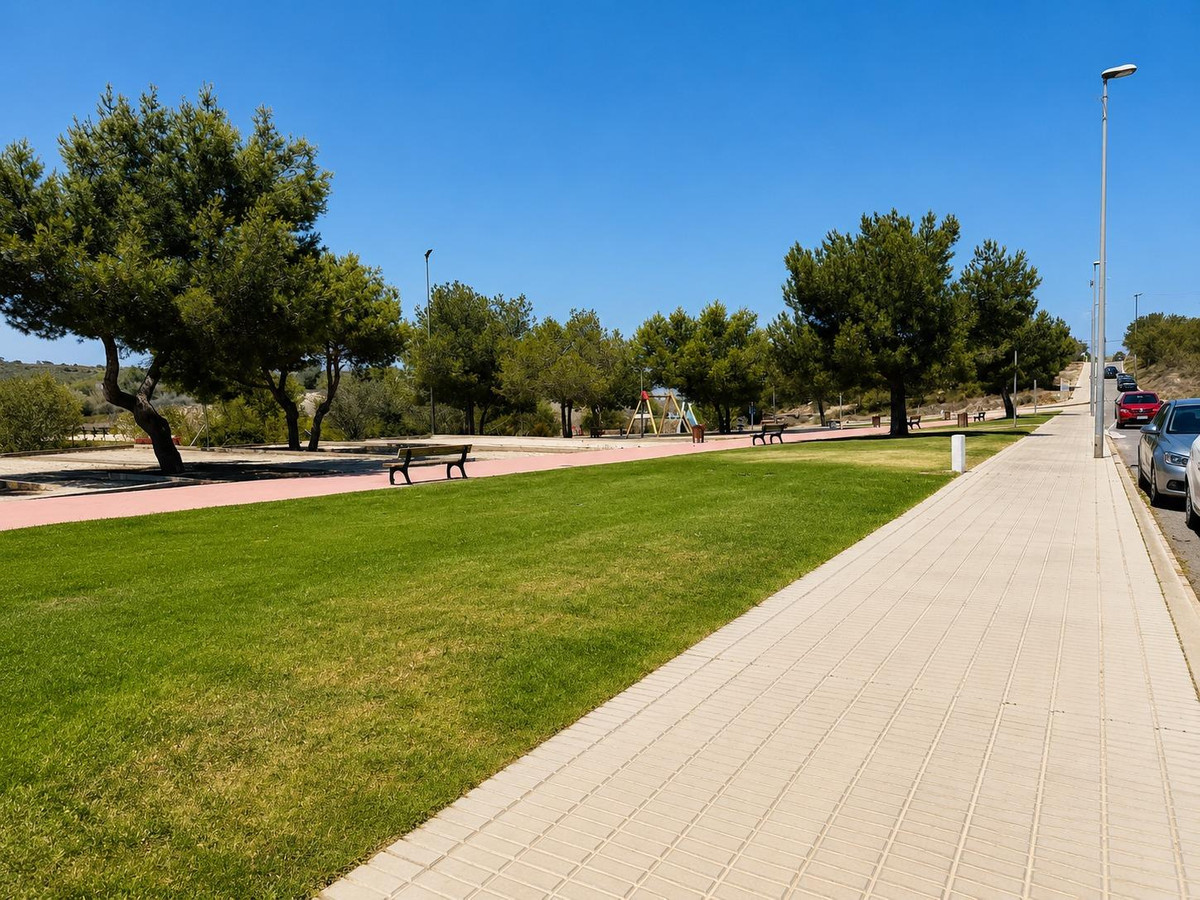 For sale - 2 Bedroom 2 Bathroom House - Bungalow in Orihuela - Los Altos  - Alicante