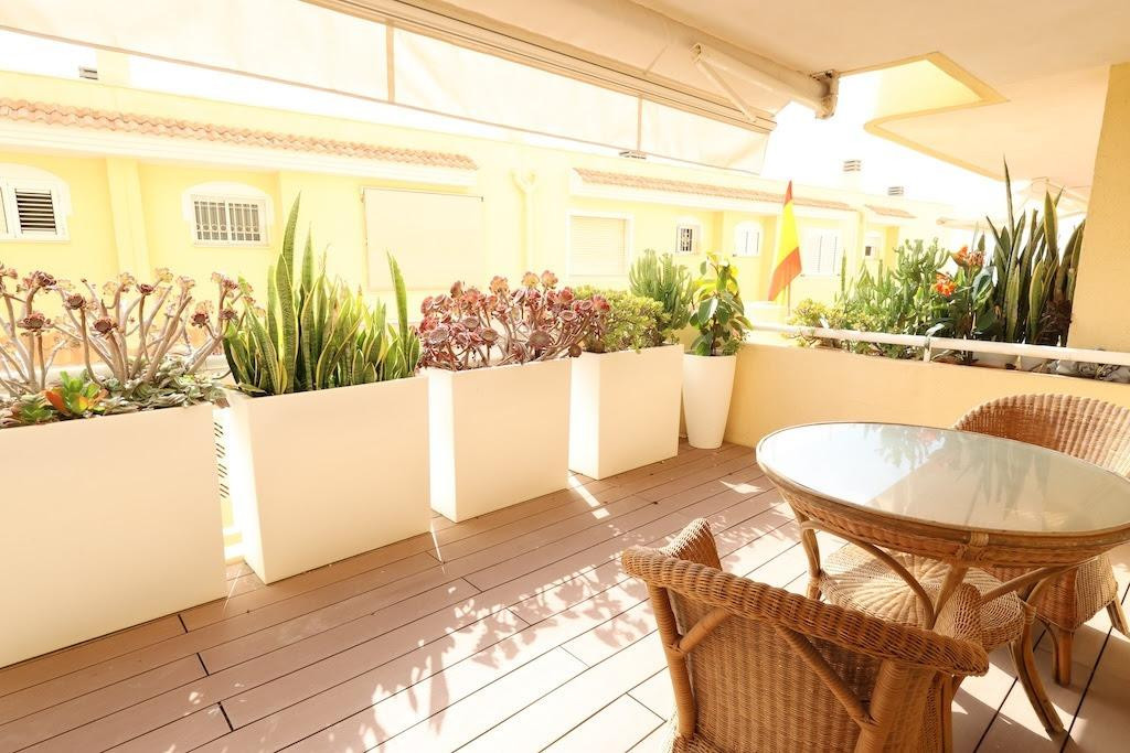 For sale - 3 Bedroom 2 Bathroom Apartment - Ground Floor Apartment in Orihuela - Campoamor  - Alicante