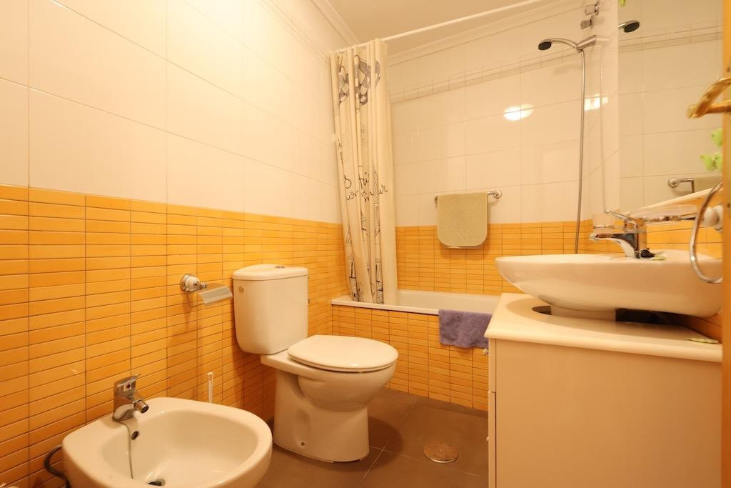 For sale - 1 Bedroom 1 Bathroom Apartment - Middle Floor Apartment in Torrevieja - Torrevieja Centro  - Alicante