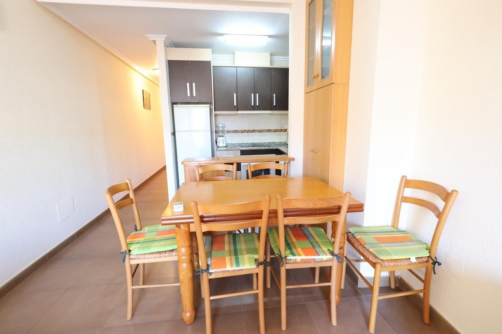 For sale - 1 Bedroom 1 Bathroom Apartment - Middle Floor Apartment in Torrevieja - Torrevieja Centro  - Alicante