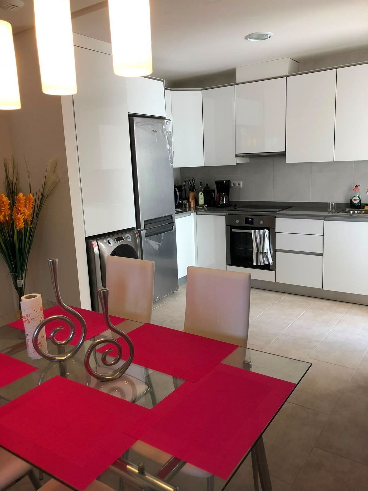 For sale - 2 Bedroom 2 Bathroom Apartment - Middle Floor Apartment in Torrevieja - Aguas Nuevas  - Alicante