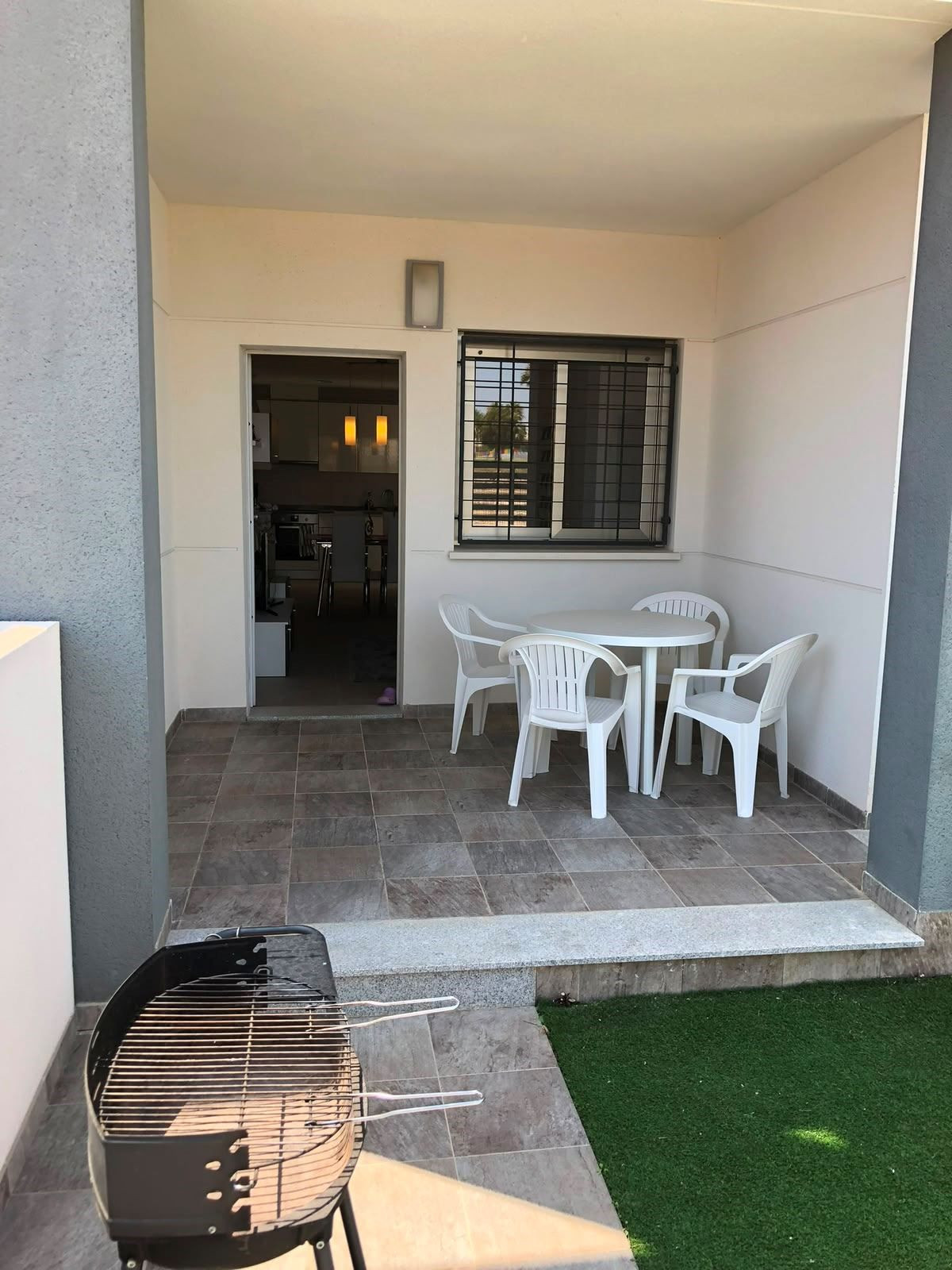For sale - 2 Bedroom 2 Bathroom Apartment - Middle Floor Apartment in Torrevieja - Aguas Nuevas  - Alicante