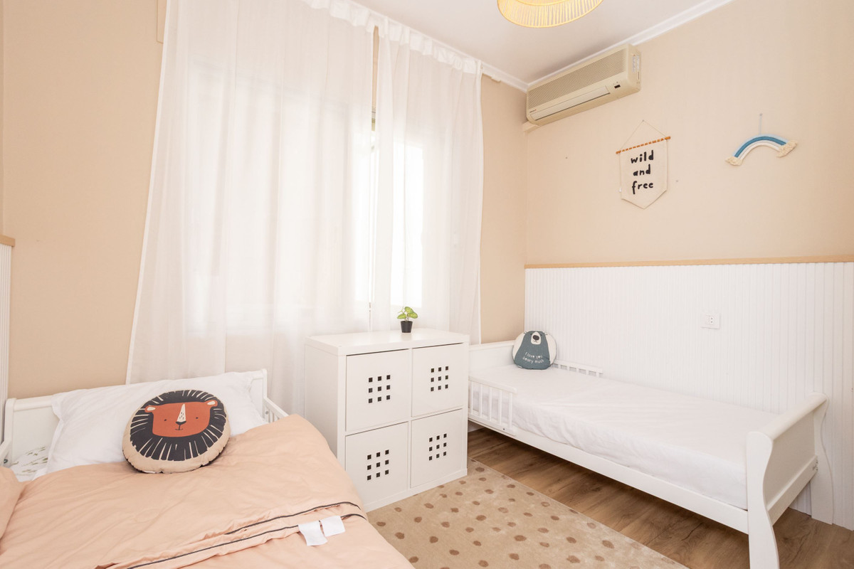 For sale - 3 Bedroom 1 Bathroom Apartment - Middle Floor Apartment in Pilar de la Horadada - Torre de la Horadada  - Alicante