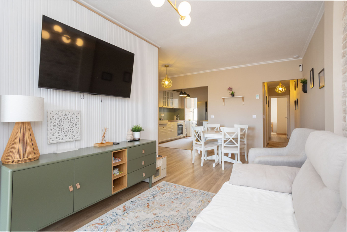 For sale - 3 Bedroom 1 Bathroom Apartment - Middle Floor Apartment in Pilar de la Horadada - Torre de la Horadada  - Alicante