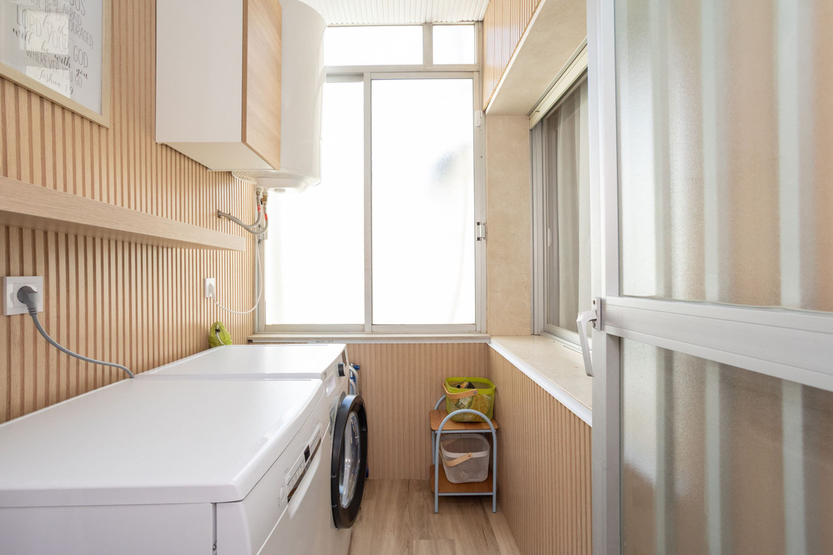 For sale - 3 Bedroom 1 Bathroom Apartment - Middle Floor Apartment in Pilar de la Horadada - Torre de la Horadada  - Alicante