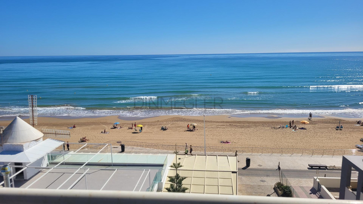 For sale - 2 Bedroom 1 Bathroom Apartment - Middle Floor Apartment in Torrevieja - La Mata  - Alicante
