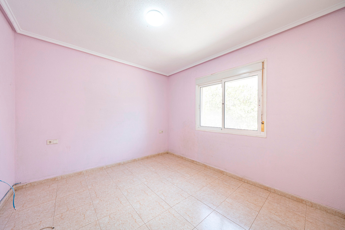 For sale - 3 Bedroom 2 Bathroom House - Detached Villa in Rojales - Ciudad Quesada  - Alicante
